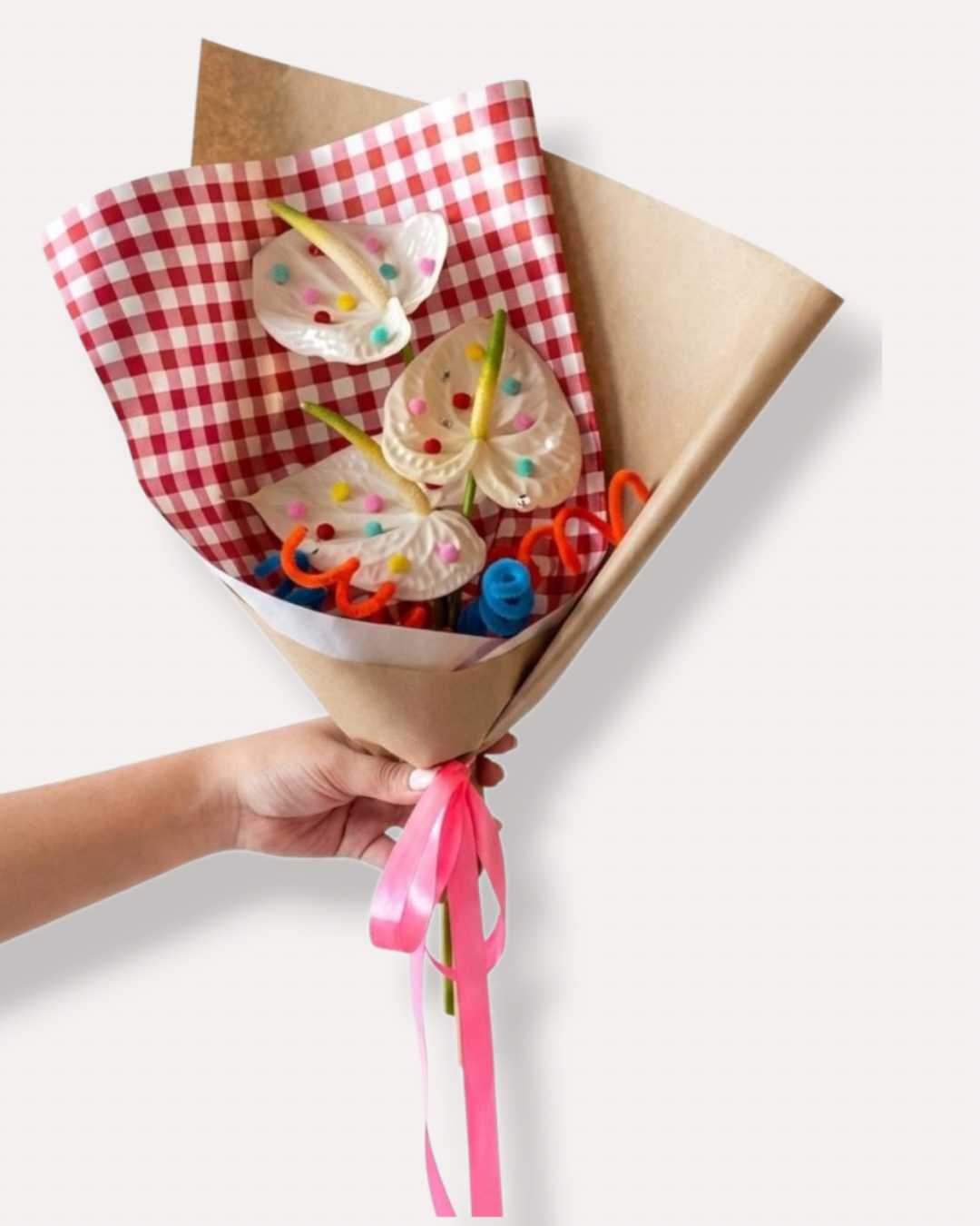 FLORES CON CONFETI